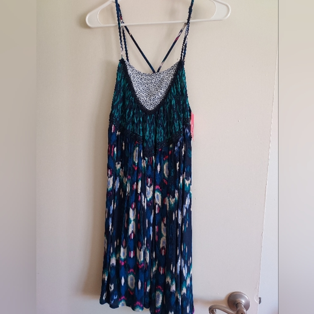 NWT womens xhiliration summer flowy dress adorable back perfect for dancing